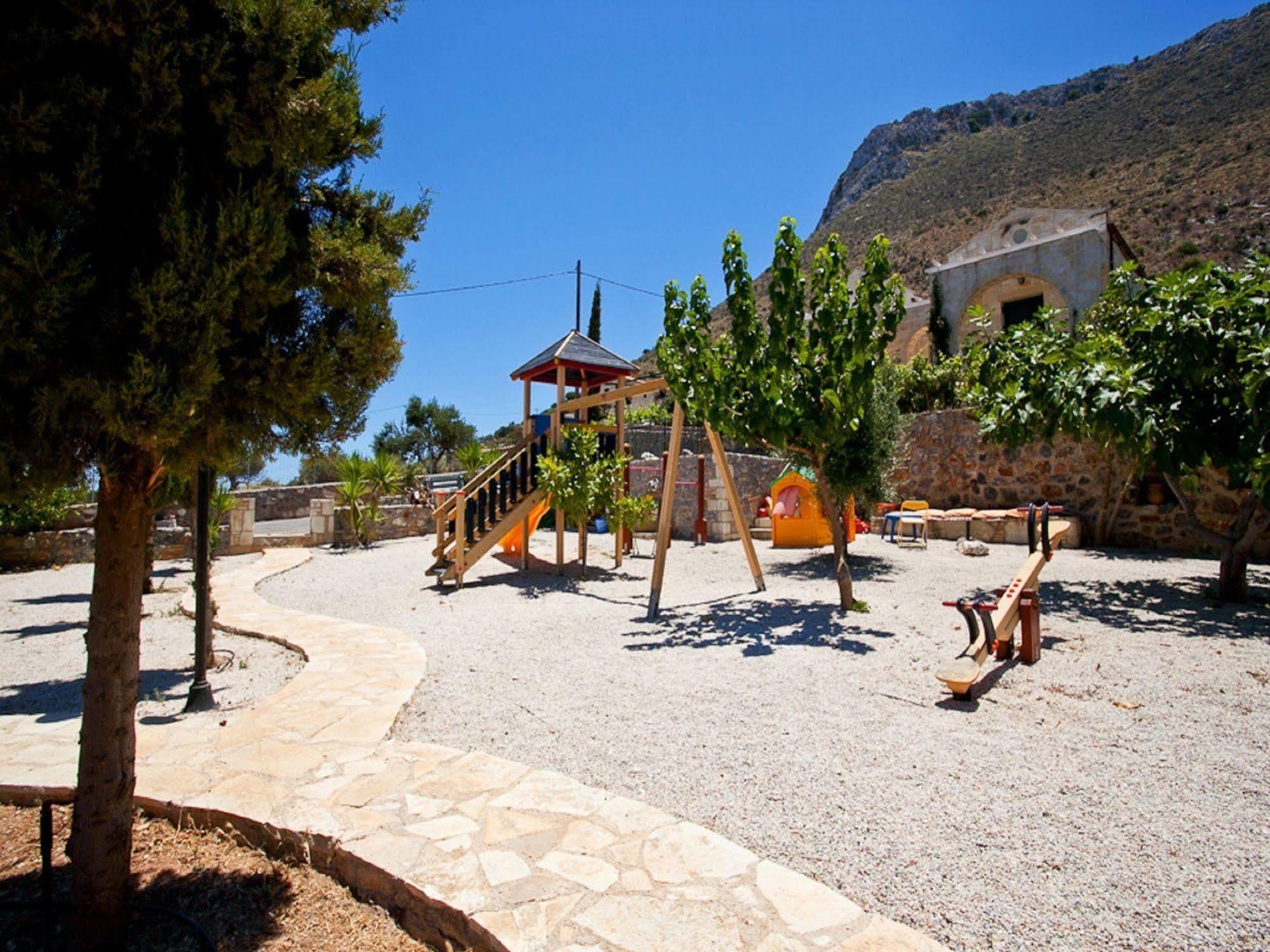 Villa Apollo - Saint George'S Retreat Village Kokkino Chorio 외부 사진